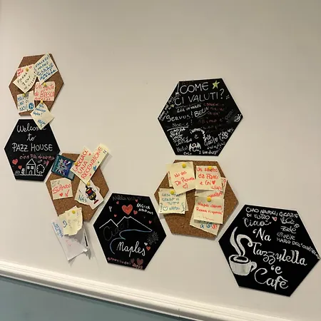 Pazz House * نابولي